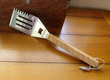 Load image into Gallery viewer, BBQ 4 in 1 Spatula