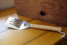 Load image into Gallery viewer, BBQ 4 in 1 Spatula
